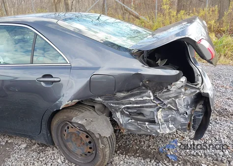 2009 Toyota Camry Le z USA, uszkodzony, nr VIN 4T1BE46K79U340547